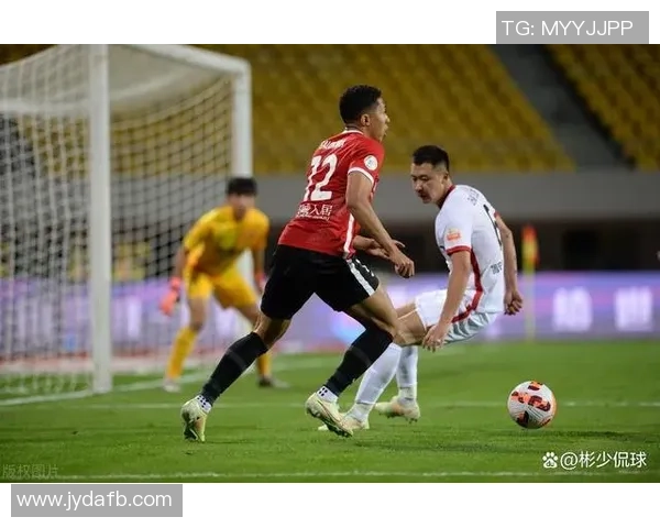 南京排球队耐力表现创新高引发关注全队士气高涨